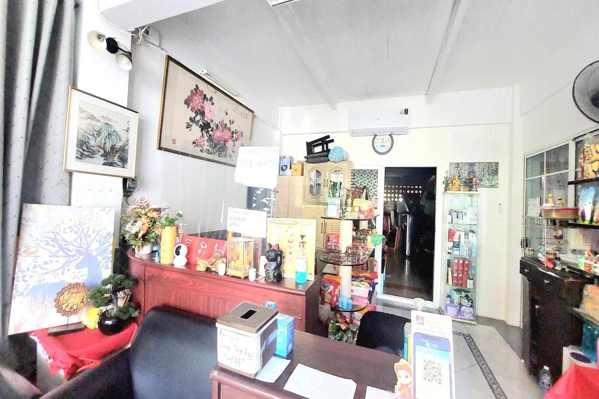 Panasan Villa Банкок Екстериор снимка